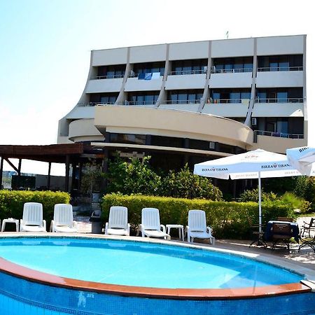 Akropoli Hotel Kryemedhej Exterior photo