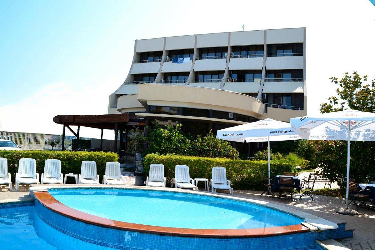 Akropoli Hotel Kryemedhej Exterior photo