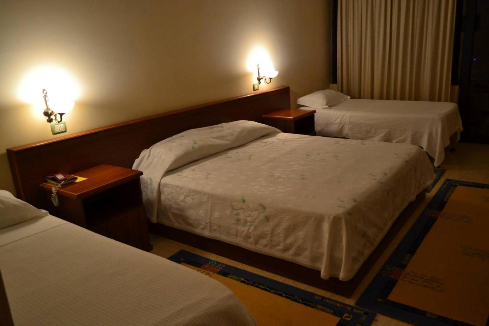 Akropoli Hotel Kryemedhej Room photo