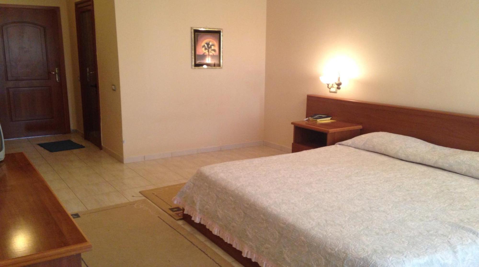 Akropoli Hotel Kryemedhej Room photo