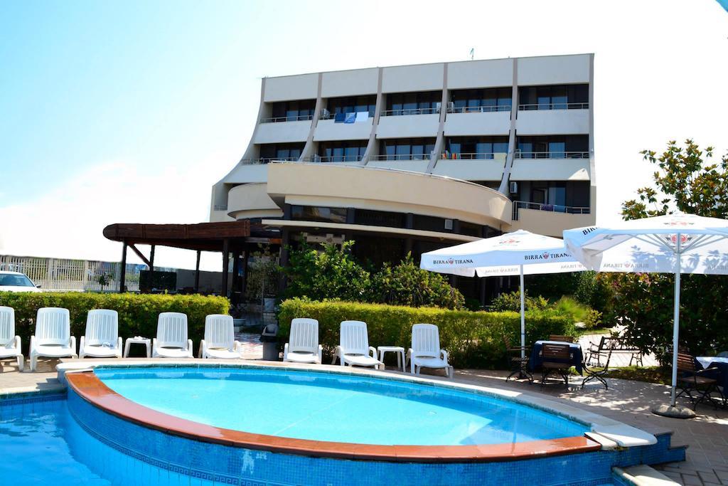 Akropoli Hotel Kryemedhej Exterior photo